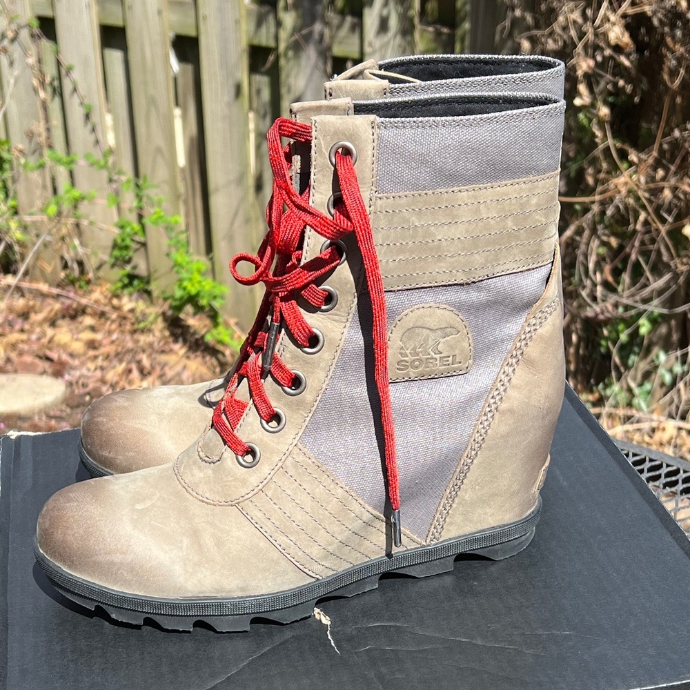 Sorel Lexie Wedge size 11/42 - Picture 2 of 9